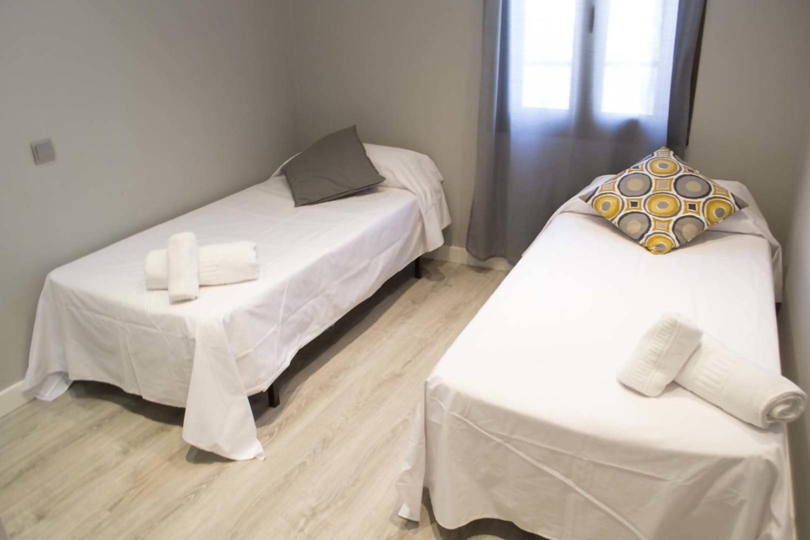 Apartamenticos Plaza Las Armas Сарагоса Экстерьер фото